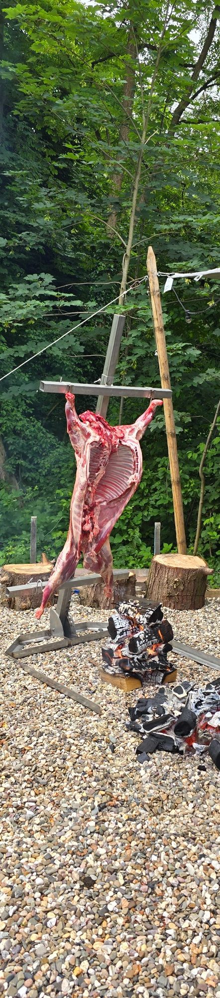 SmokeHouse BBQ catering op houtvuur in Twente). SmokeHouse BBQ catering op houtvuur in Twente).